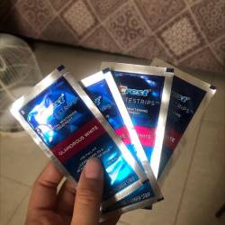 لصقات كرست للاسنان الحساسة Crest™ 3D Whitestrips Original 